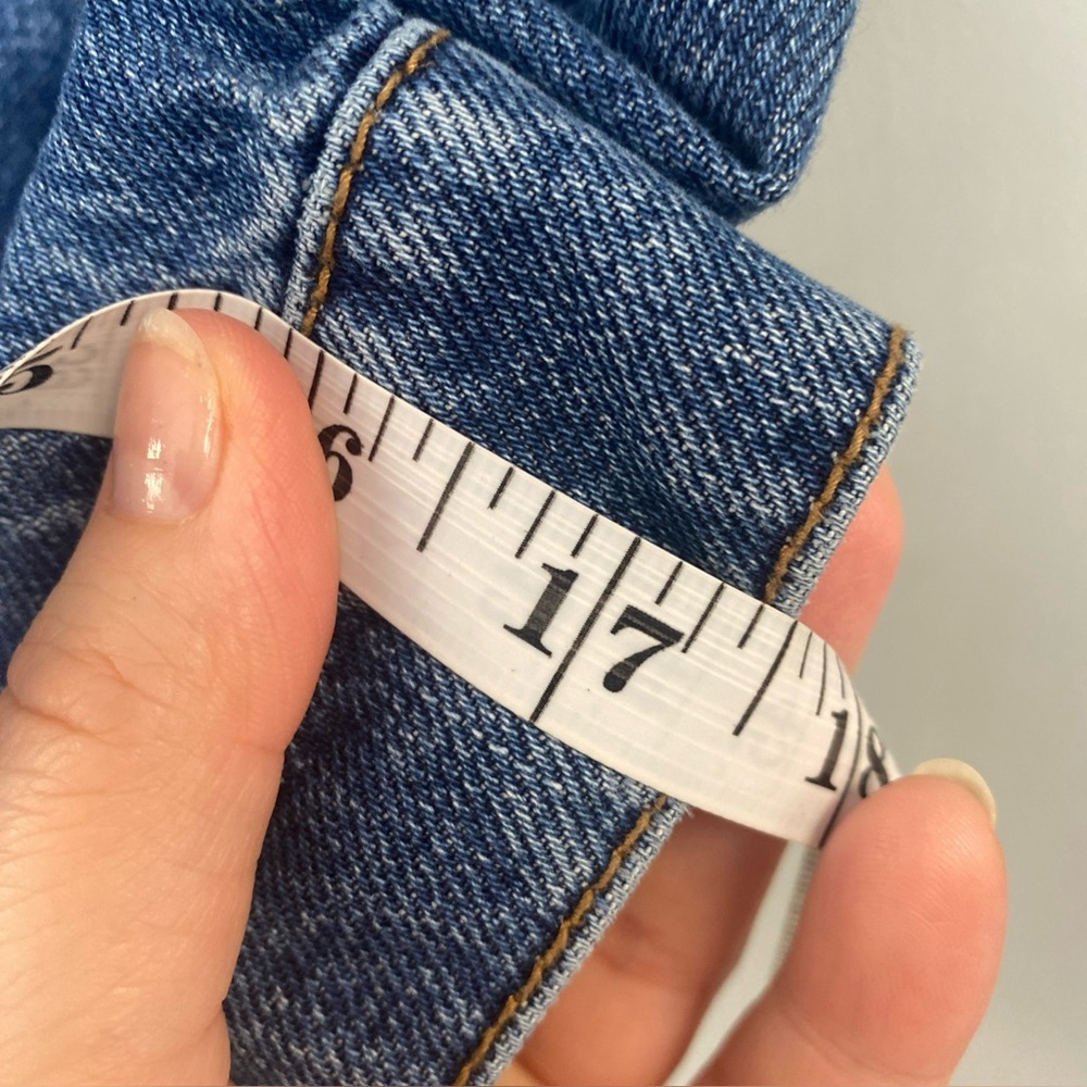 Old Navy Non-Stretch Jean Trucker Jacket Boy Size Medium (8) Medium Wash Cotton - Picture 8 of 8